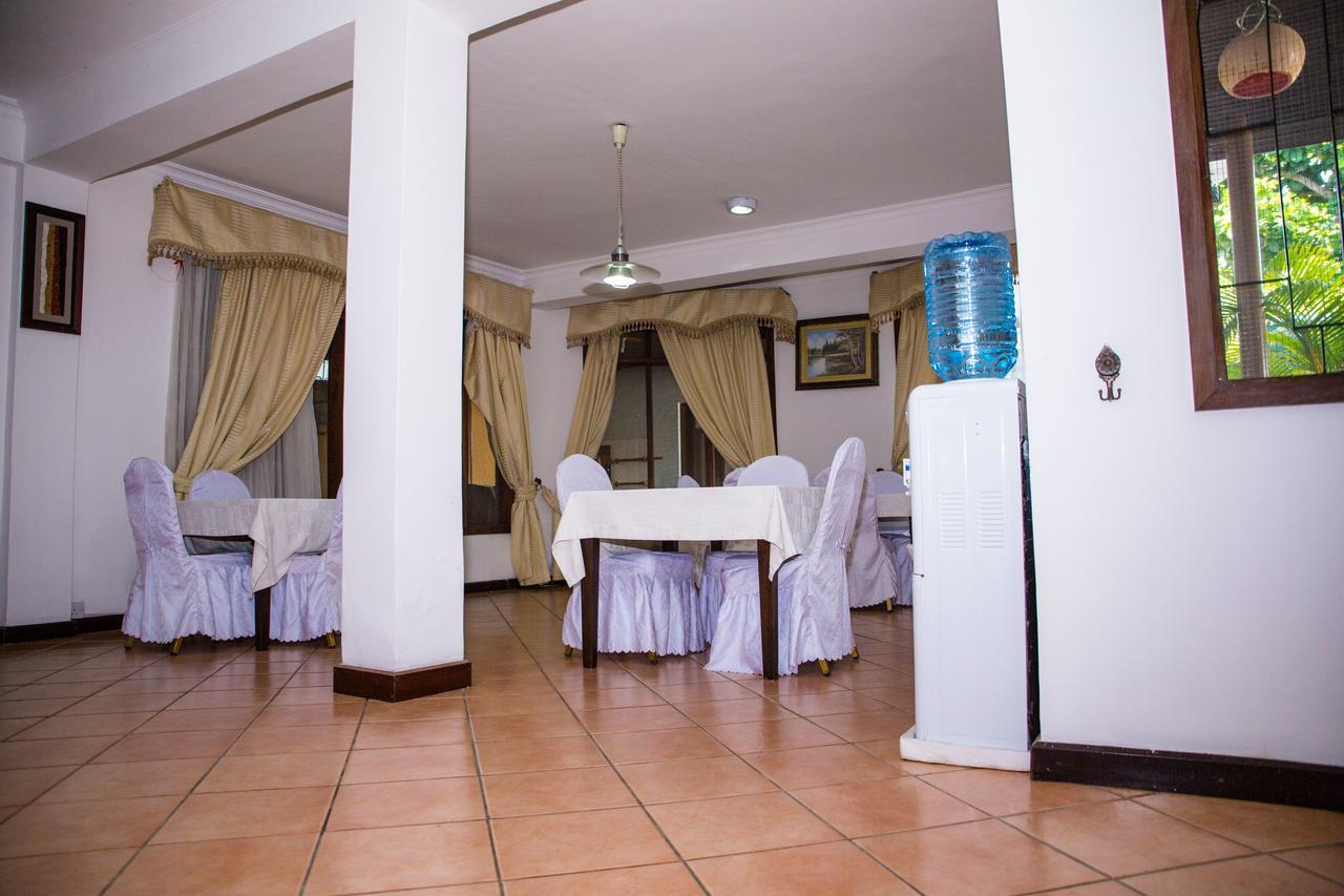 Saadani Tourist Center - Hostel Dar es Salaam Ngoại thất bức ảnh